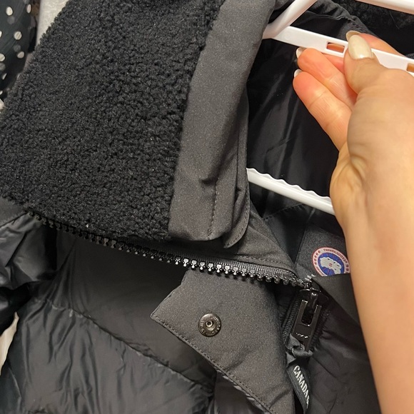 Canada goose jacket - Picture 2 of 10